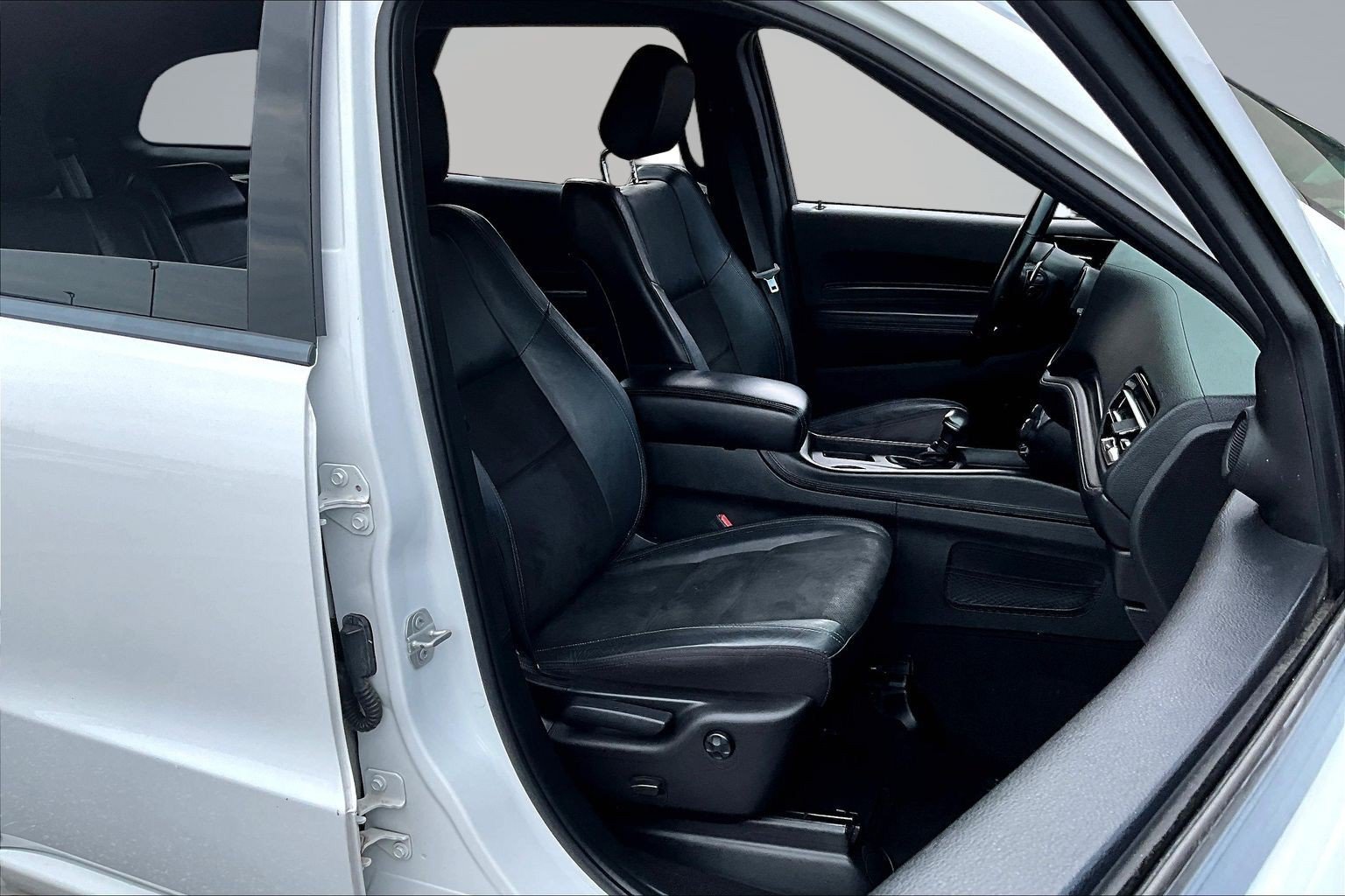 Used 2022 Dodge Durango GT RWD image 26