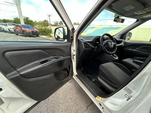 Used 2017 RAM ProMaster City Tradesman w/ Rear Back-up Camera Group image 10