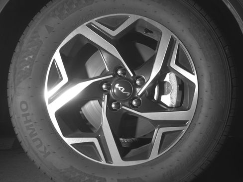 Used 2025 Kia Sportage LX image 13