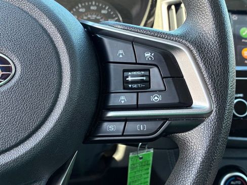 Used 2023 Subaru Crosstrek 2.0i AWD/4WD image 31