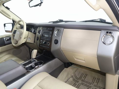 Used 2014 Ford Expedition EL XLT w/ Equipment Group 202A image 35