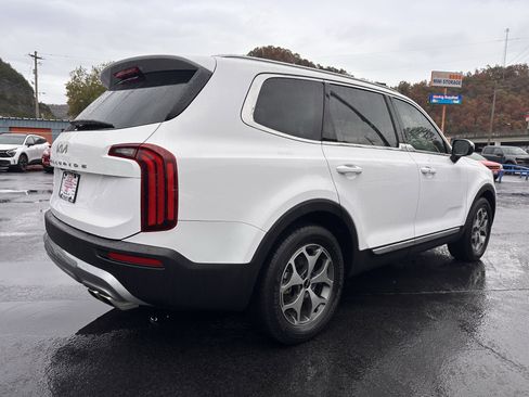 Used 2022 Kia Telluride EX image 4