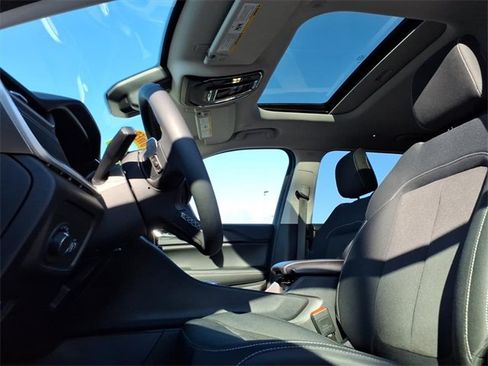 Certified 2023 Jeep Grand Cherokee L Laredo image 28