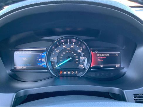 Used 2019 Ford Explorer Limited w/ Class III Trailer Tow Package image 26