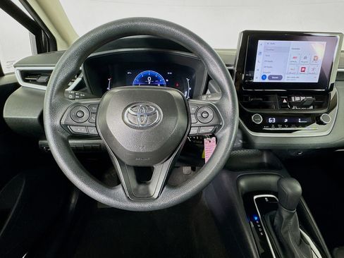 Used 2026 Toyota Corolla LE FWD image 10