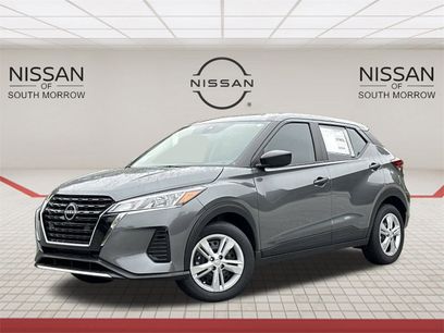 New 2025 Nissan Kicks Play S