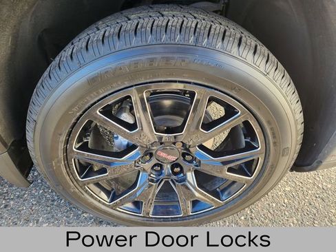 Used 2023 GMC Sierra 1500 Denali w/ Denali Reserve Package image 21