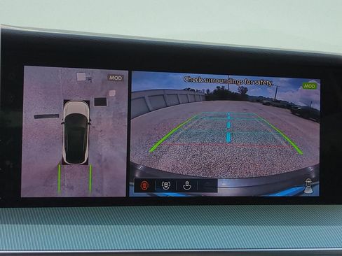 Certified 2025 Nissan Murano SL image 19