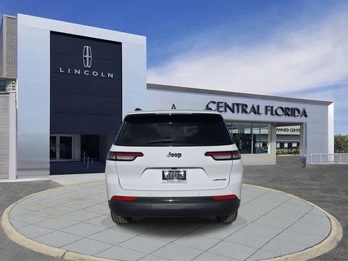 Used 2024 Jeep Grand Cherokee L Limited w/ Black Appearance Package image 5