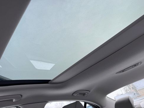 Used 2019 Genesis G70 2.0T Advanced w/ Elite Package image 16