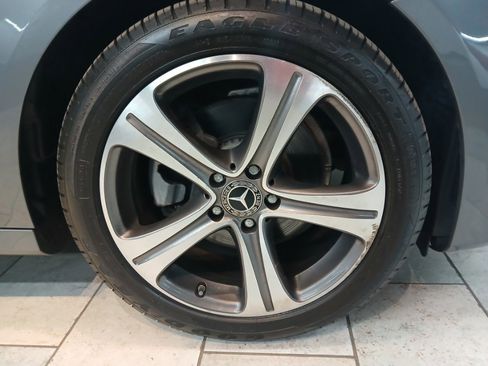 Used 2019 Mercedes-Benz E 300 4MATIC w/ Premium 1 Package image 25