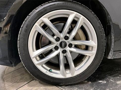 Used 2020 Audi A4 2.0T Premium w/ Convenience Package image 8