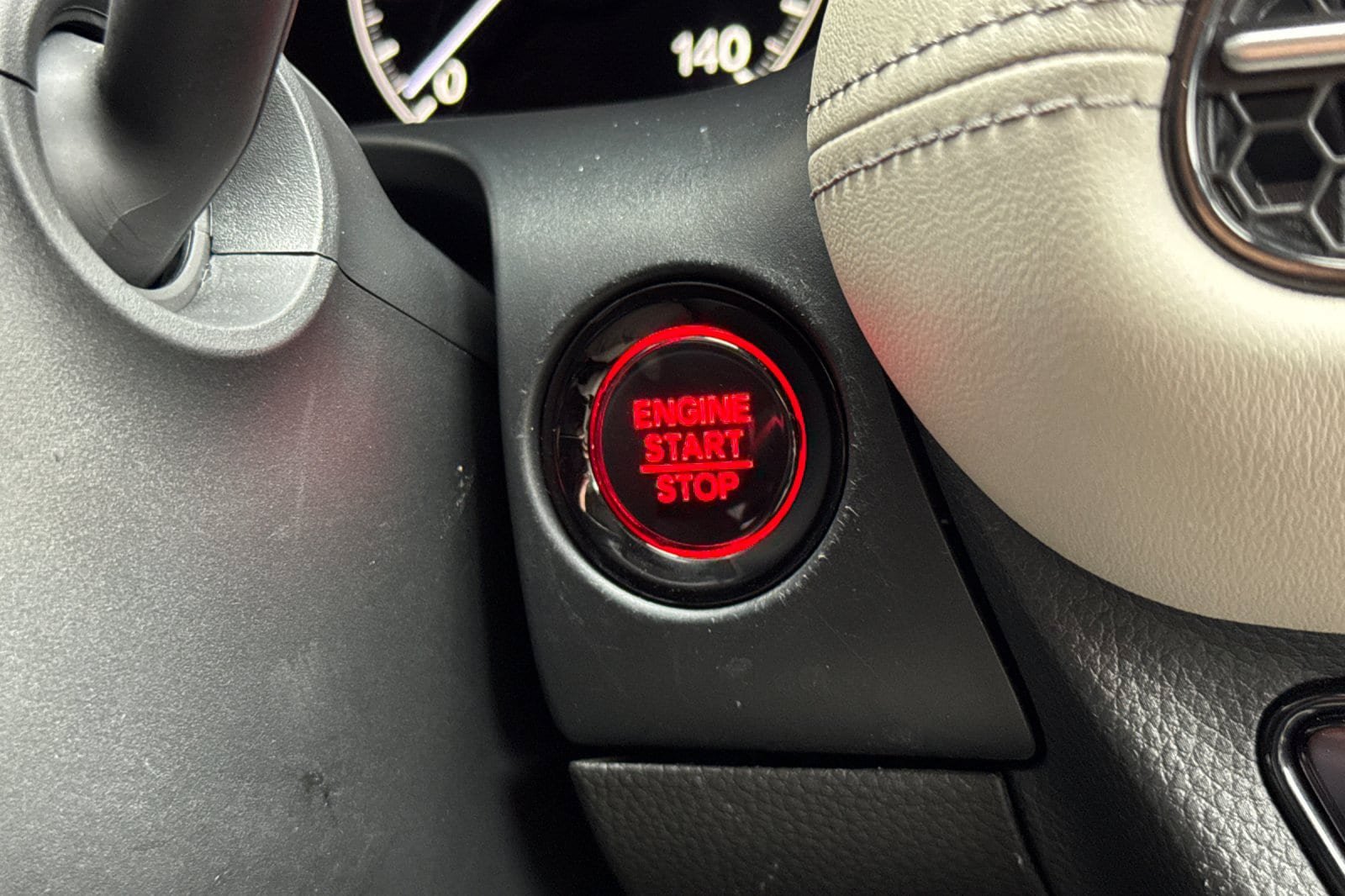 Used 2024 Honda HR-V EX-L image 19