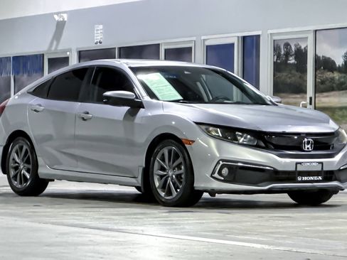 Used 2020 Honda Civic EX image 6