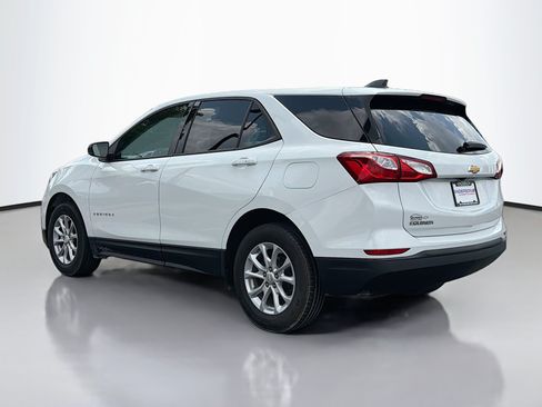 Used 2019 Chevrolet Equinox LS w/ LS Convenience Package FWD image 12