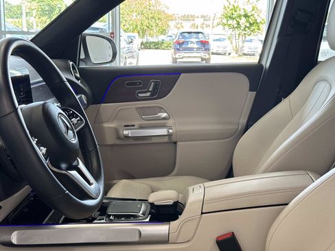 Certified 2023 Mercedes-Benz EQB 300 4MATIC image 14