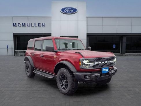 New 2026 Ford Bronco Badlands AWD/4WD image 14