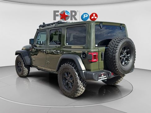 Used 2021 Jeep Wrangler Unlimited Sport AWD/4WD image 3