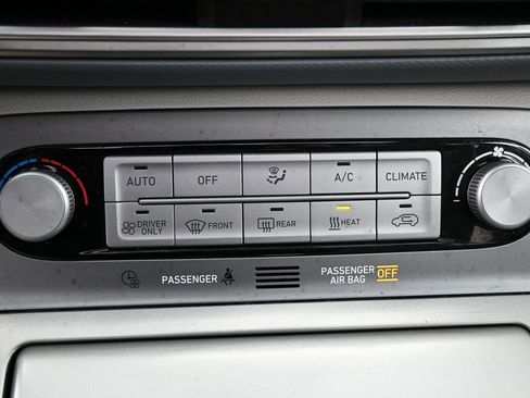 Used 2021 Hyundai Kona Ultimate image 27