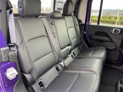 New 2026 Jeep Gladiator Sport image 23