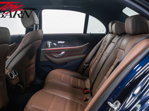 Used 2022 Mercedes-Benz E 53 AMG 4MATIC Sedan image 48