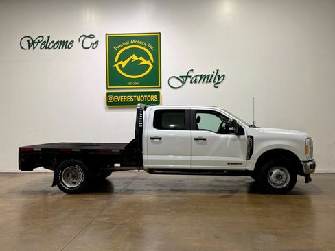 Used 2023 Ford F350 XL w/ XL Chrome Package AWD/4WD image 2