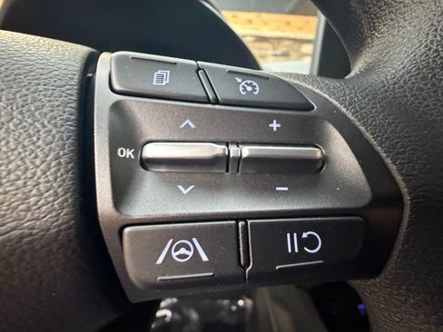 Certified 2023 Hyundai Kona SEL image 23