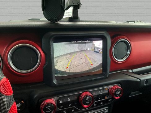 Used 2021 Jeep Wrangler Unlimited Rubicon AWD/4WD image 14