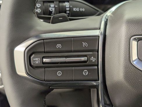 Used 2026 GMC Yukon Denali w/ Denali Reserve Package image 19