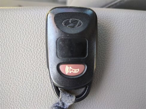 Used 2018 Hyundai Elantra SEL image 30