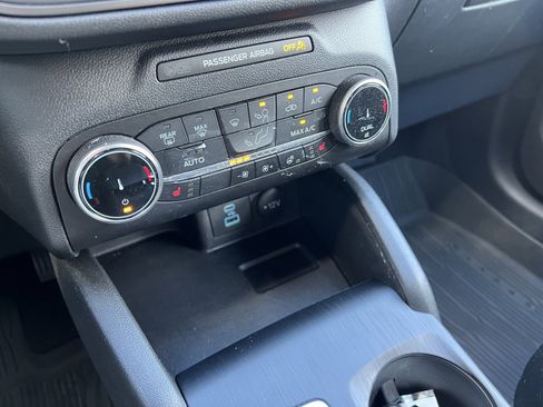 Used 2023 Ford Escape Active image 24