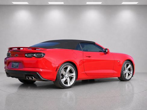 Used 2023 Chevrolet Camaro SS RWD image 3