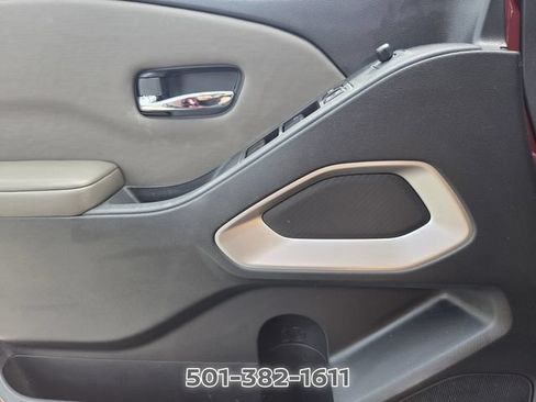 Used 2022 Nissan Frontier SV RWD image 30