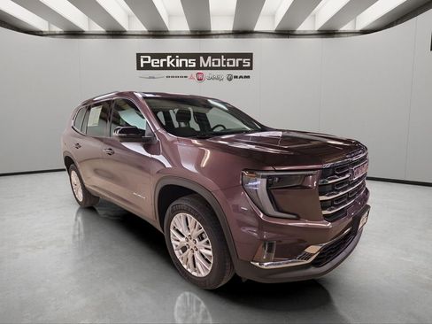 Used 2024 GMC Acadia Elevation image 7