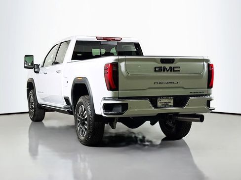 New 2026 GMC Sierra 2500 Denali Ultimate image 5