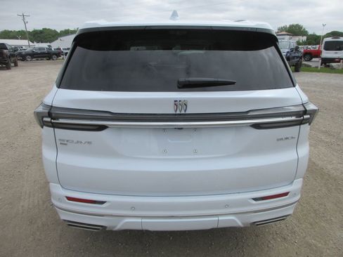 New 2026 Buick Enclave Avenir AWD/4WD image 6