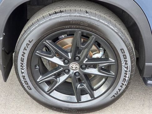 Used 2024 Toyota Grand Highlander Platinum AWD/4WD image 12