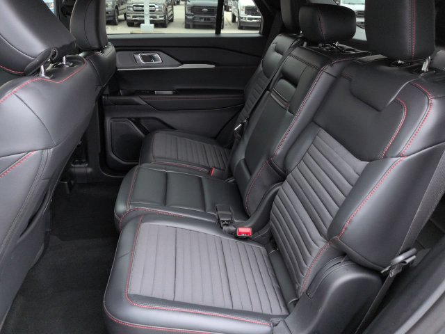 New 2026 Ford Explorer Active w/ Active Comfort Package RWD image 14