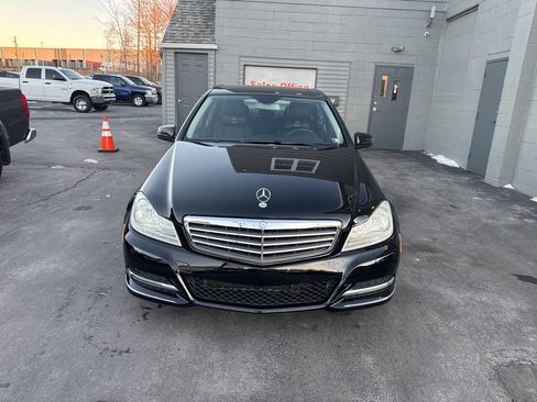 Used 2012 Mercedes-Benz C 300 4MATIC Sedan image 2