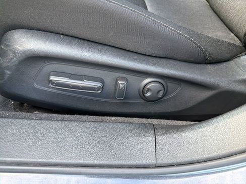 Used 2023 Honda Accord EX image 13