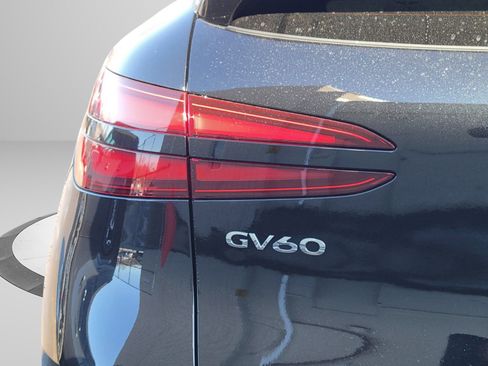 Used 2025 Genesis GV60 Advanced image 5