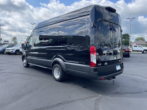 Used 2025 Ford Transit 350 XLT image 5