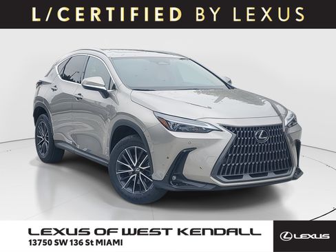 Used 2024 Lexus NX 250 FWD image 1