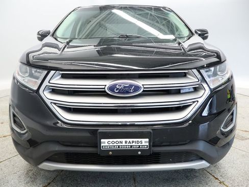 Used 2017 Ford Edge Titanium w/ Equipment Group 301A AWD/4WD image 12