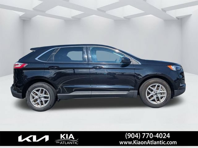 Used 2024 Ford Edge SEL AWD/4WD image 2