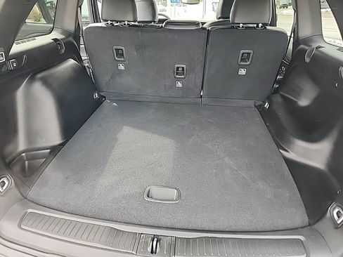 Certified 2024 Jeep Grand Cherokee Altitude image 20