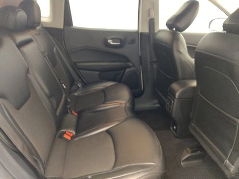 Used 2021 Jeep Compass Latitude w/ Sun and Sound Group FWD image 19