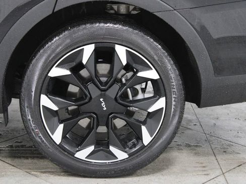 Used 2025 Kia Sorento EX w/ Panoramic Sunroof Package image 17