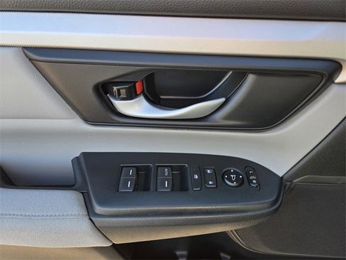 Used 2020 Honda CR-V LX image 21