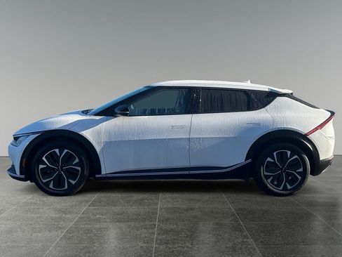 Used 2024 Kia EV6 Light AWD/4WD image 4